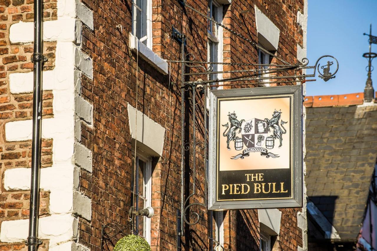 Hotel The Pied Bull Chester Exterior foto