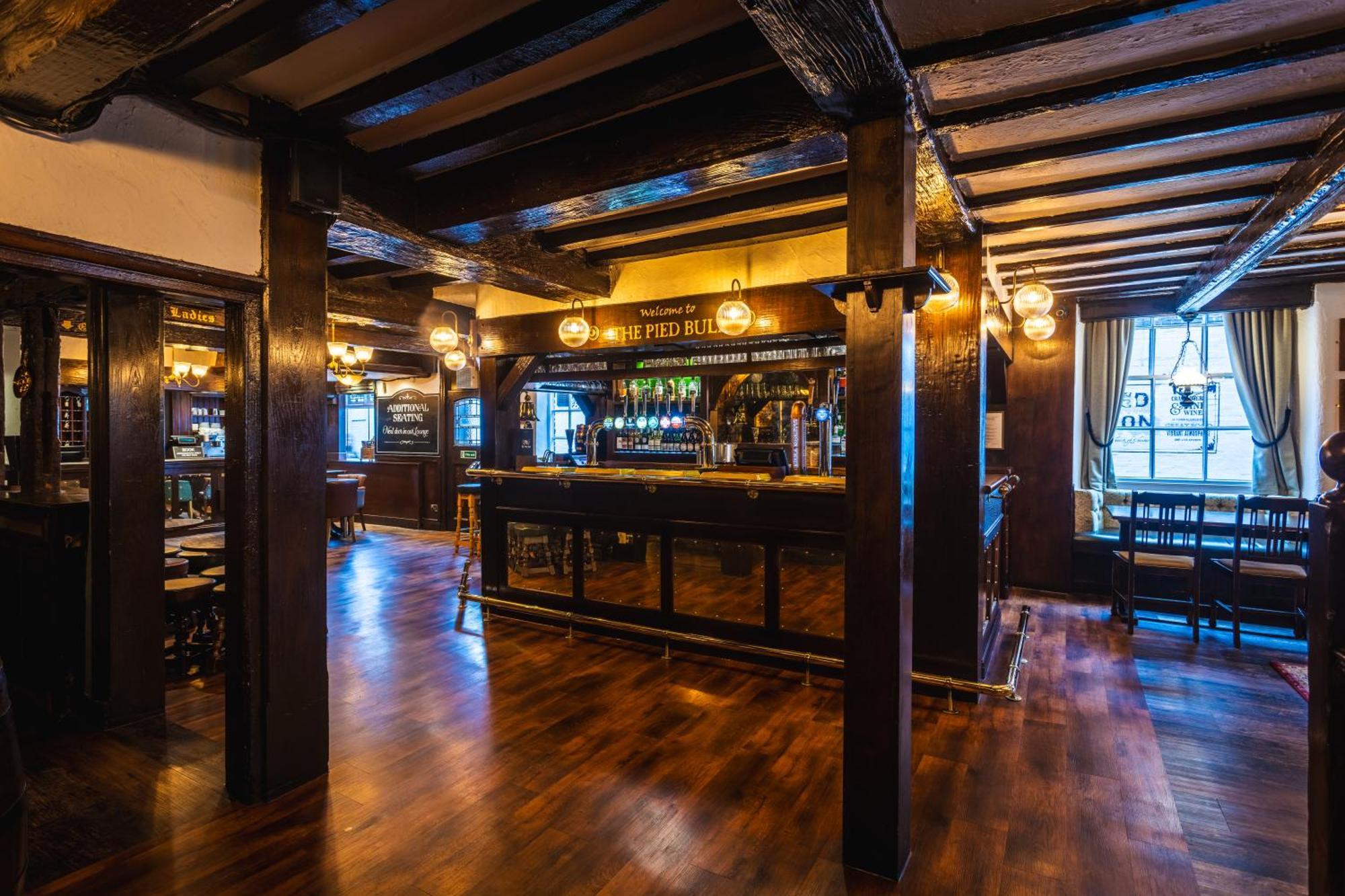Hotel The Pied Bull Chester Exterior foto